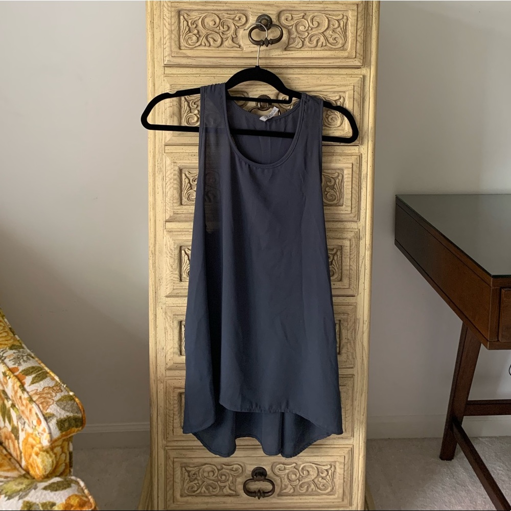 Evereve, charcoal racer back tank/blouse